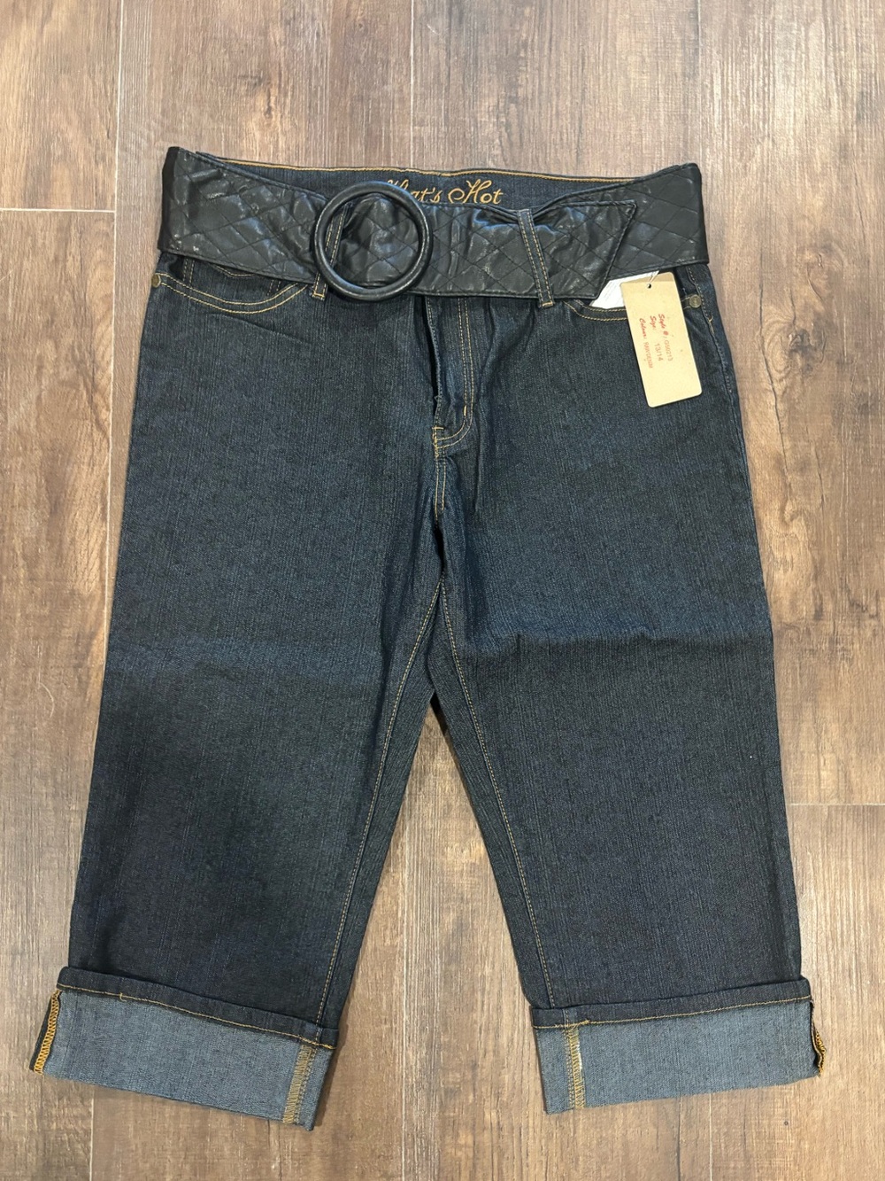 NWT Y2K What’s Hot Dark Wash Denim Capri Jean Size 13/14 With Belt Deadstock